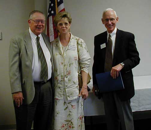 ban10.jpg (22137 bytes)