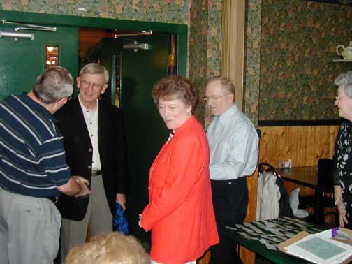 dut4.jpg (29618 bytes)