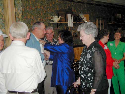dut6.jpg (28665 bytes)