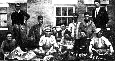 1913base.jpg (42007 bytes)