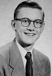 willbi52.jpg (10609 bytes)