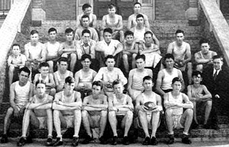 31trac.jpg (40601 bytes)