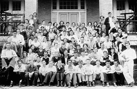 34junior.jpg (56391 bytes)