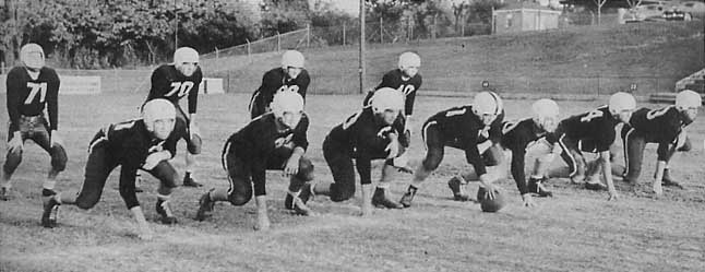 52ftbal2.jpg (31329 bytes)