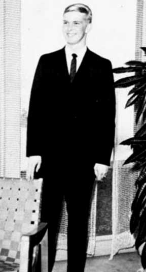 63mr.jpg (15581 bytes)