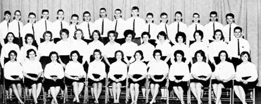 64choir2.jpg (27454 bytes)