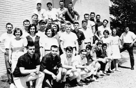 64gclub2.jpg (30874 bytes)